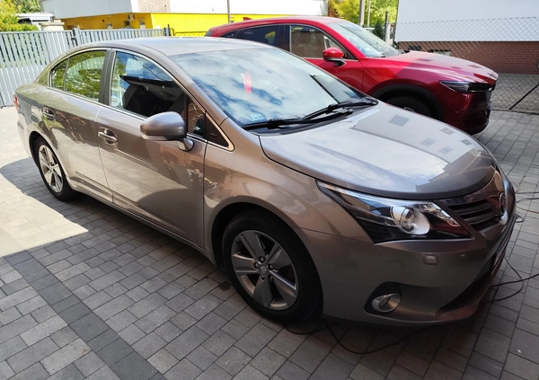 Toyota Avensis cena 39900 przebieg: 127354, rok produkcji 2014 z Racibórz małe 56